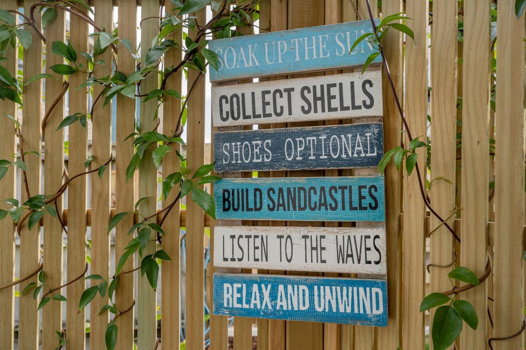Coast Awhile - Whangamata Holiday Home Exterior foto